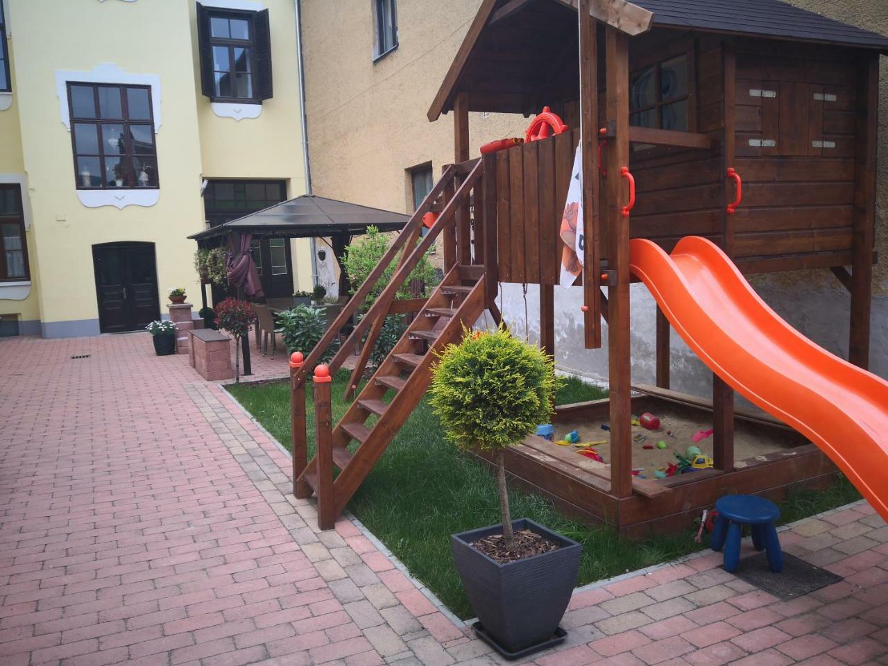 Korzo Apartman Kőszeg Εξωτερικό φωτογραφία
