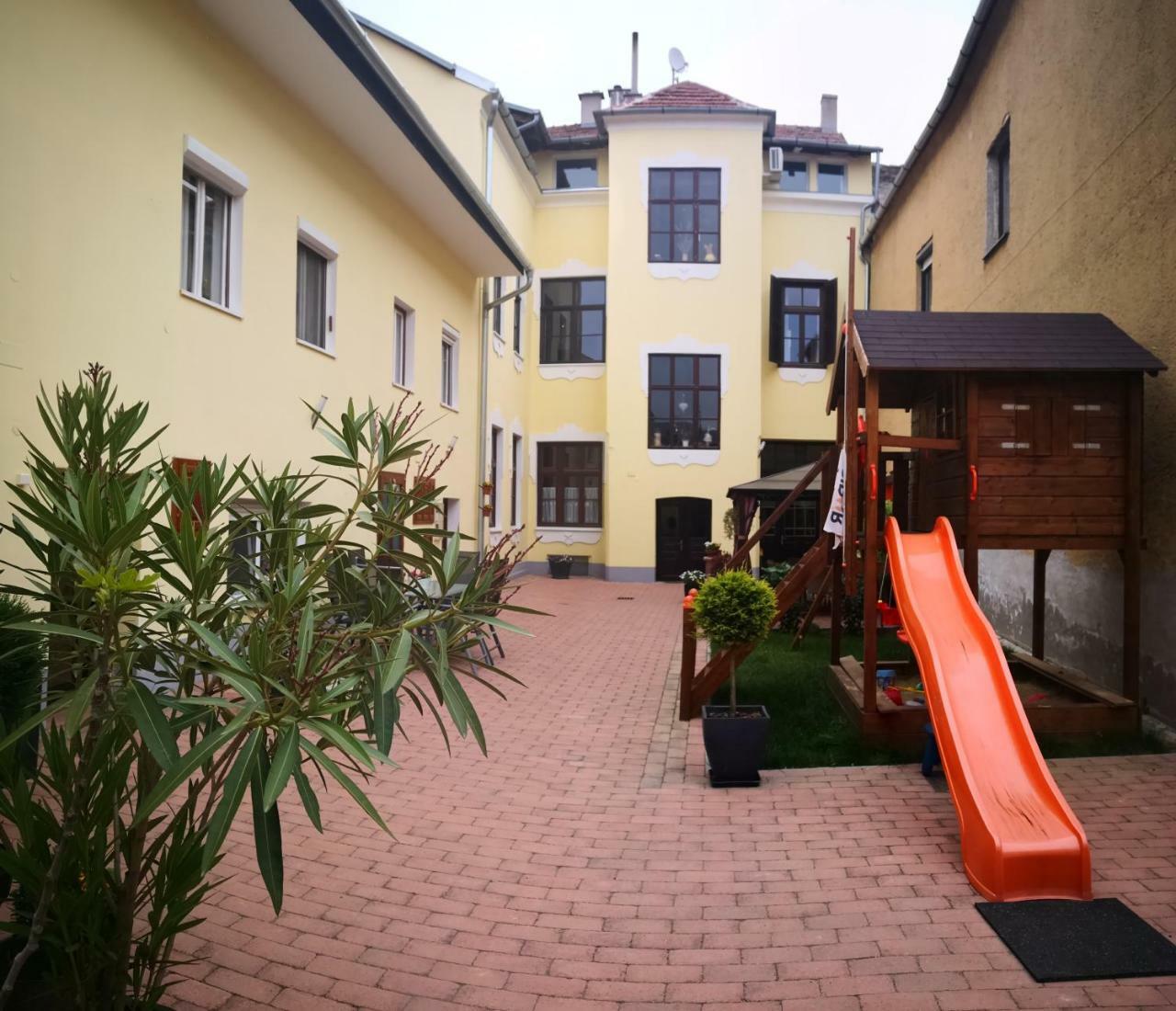 Korzo Apartman Kőszeg Εξωτερικό φωτογραφία